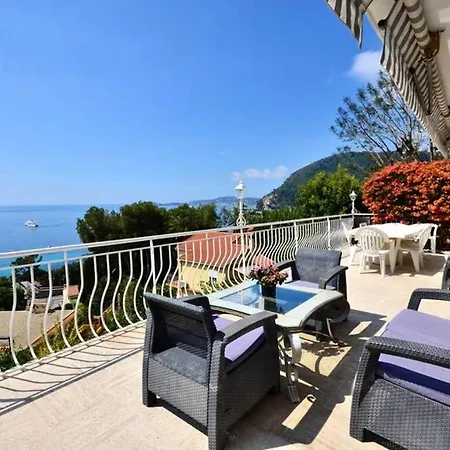 Piscine Bord De A 500m De La 빌라
